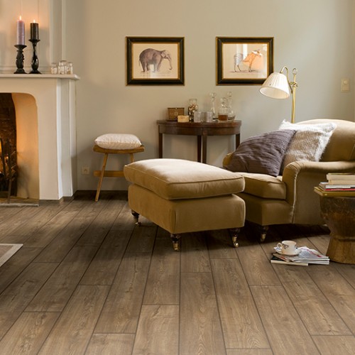 quick-step-impressive-ultra-geschraapte-eik-grijsbruin-3.jpg Quickstep laminaat